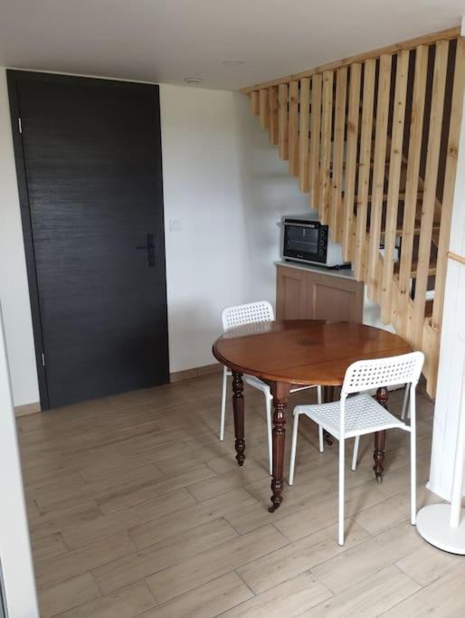 Ferienwohnung La Rose Du Bel Homme Rocroi Exterior foto