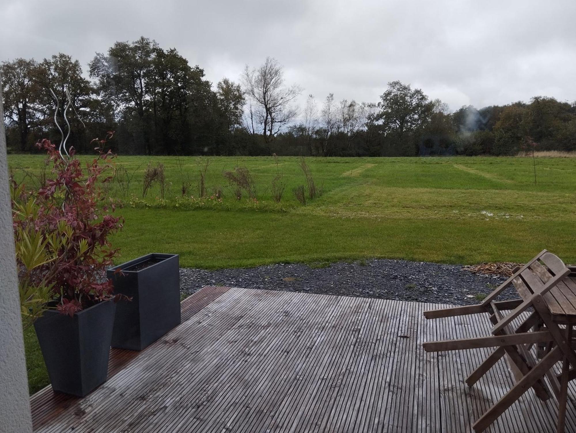 Ferienwohnung La Rose Du Bel Homme Rocroi Exterior foto