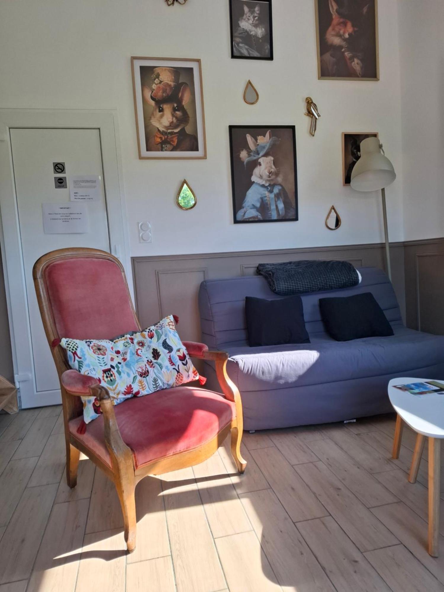 Ferienwohnung La Rose Du Bel Homme Rocroi Exterior foto